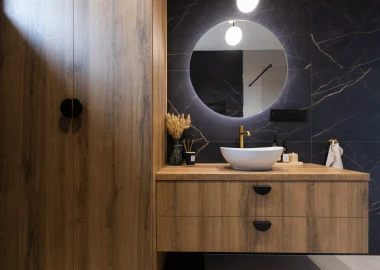 Łazi<em>e</em>n<em>k</em>a M<em>o</em>n<em>i</em>ki