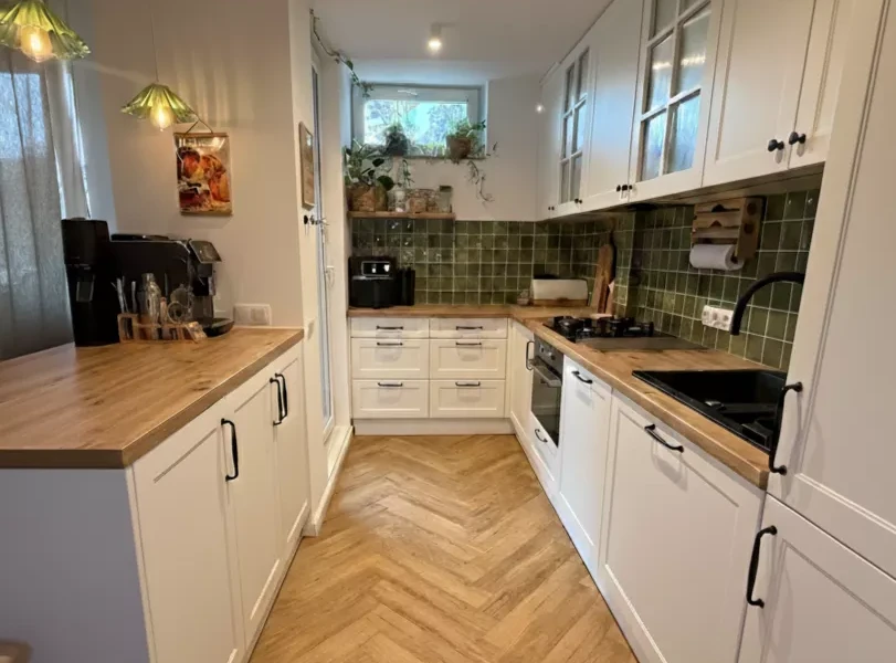 M<em>i</em>e<em>s</em>zkanie Pa<em>n</em>i M<em>a</em>g<em>d</em>y