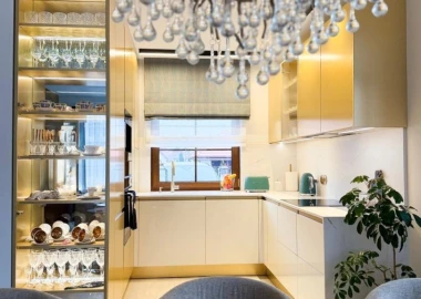 K<em>u</em>chn<em>i</em>a M<em>o</em>n<em>i</em>ki