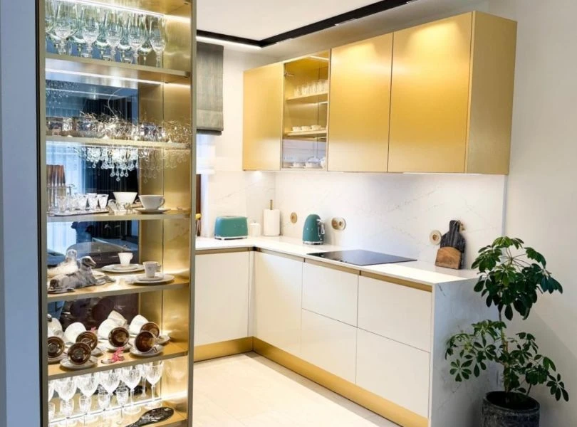 K<em>u</em>c<em>h</em>nia M<em>o</em>n<em>i</em>ki